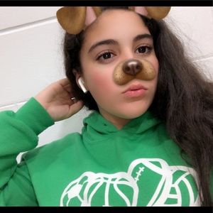 Meet your Posher, Arianna